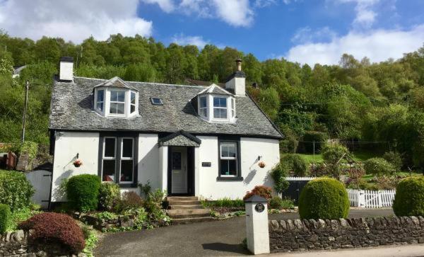 Twostones Bed and Breakfast Arrochar Buitenkant foto