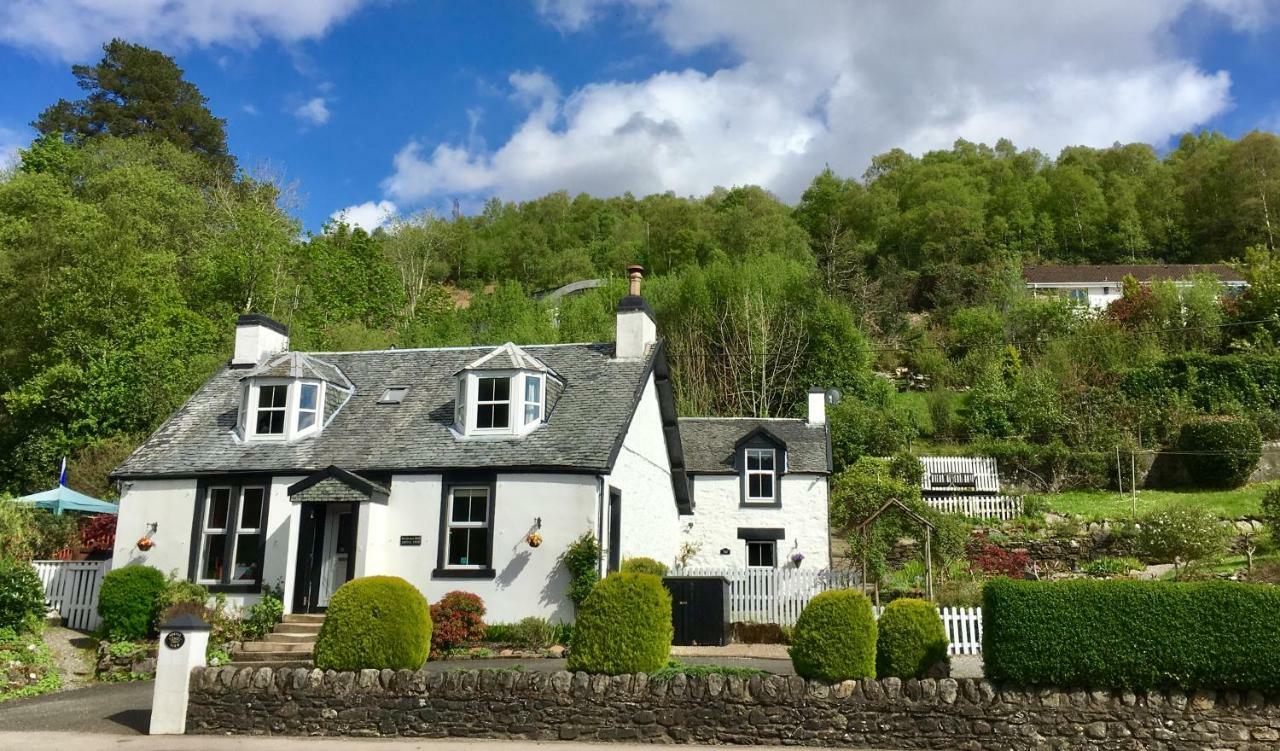 Twostones Bed and Breakfast Arrochar Buitenkant foto